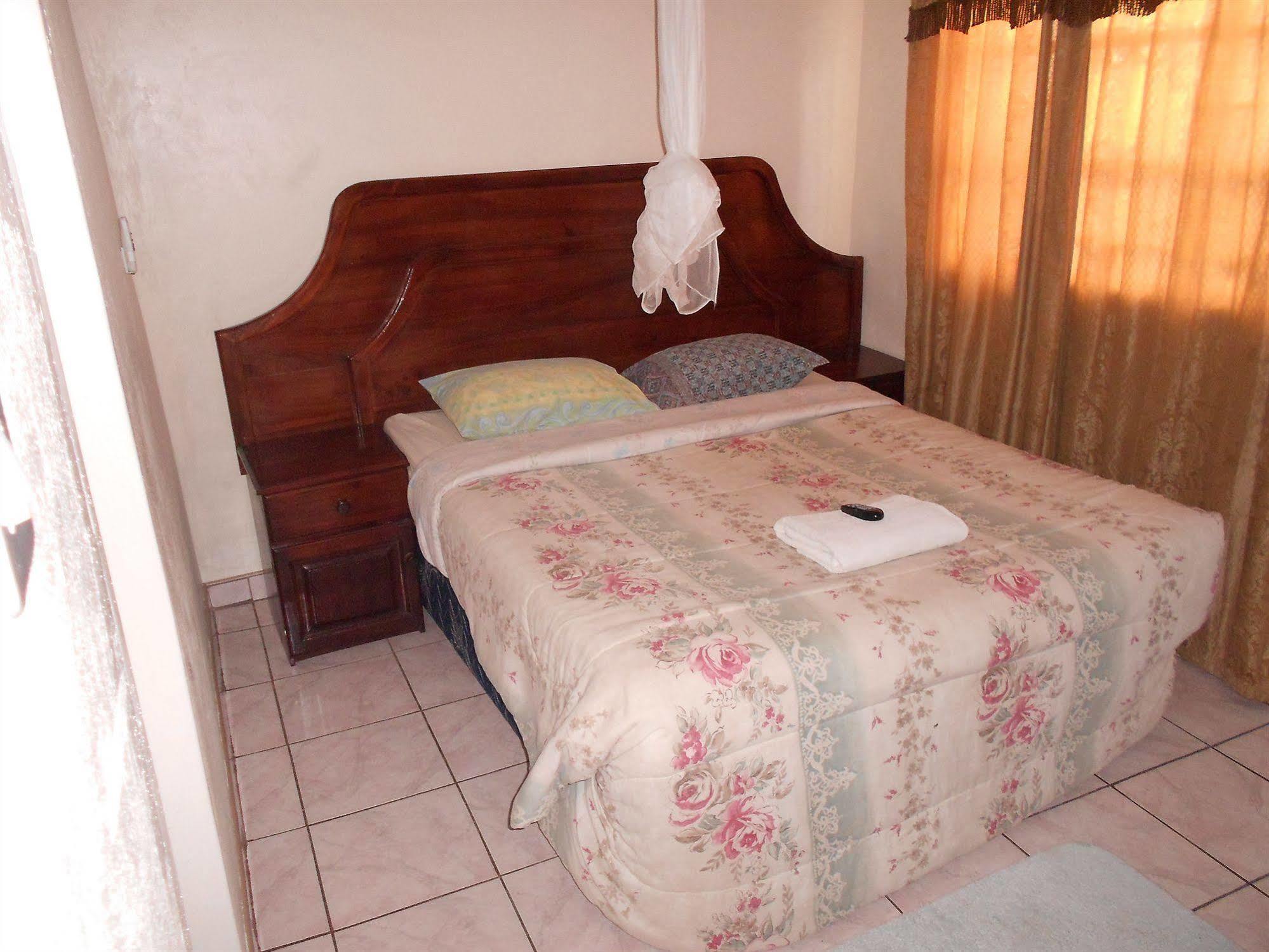 Comfort Corner Guesthouse Livingstone Exterior foto